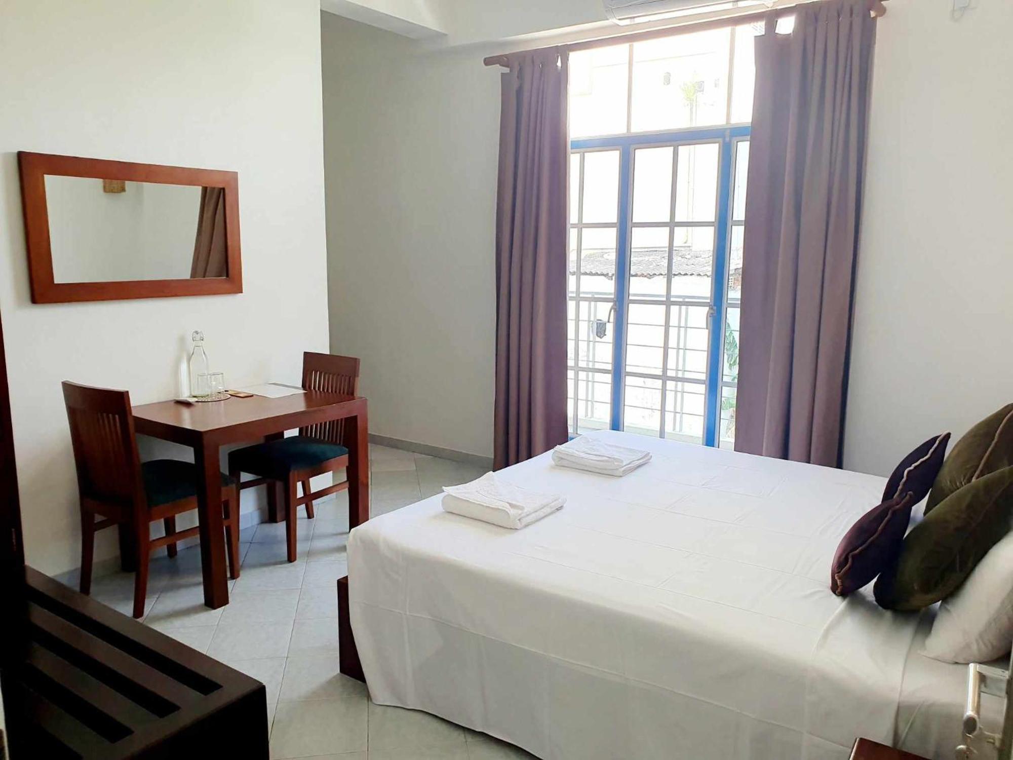 Hotel Mountbaylk Dehiwala-Mount Lavinia Zimmer foto